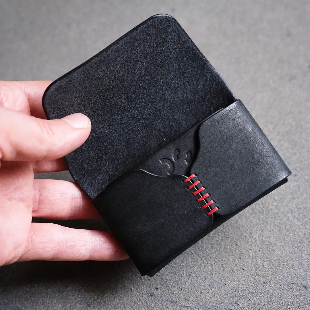 ★KIRSH★ Collection Branding Iron Leather Wallet Black KIRSH◇COLLECTION BRANDING IRON LEATHER WALLET 財布・小物